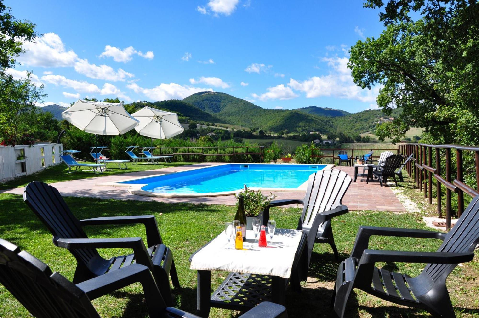 Agriturismo Gioie Di Campagna Fabriano Buitenkant foto